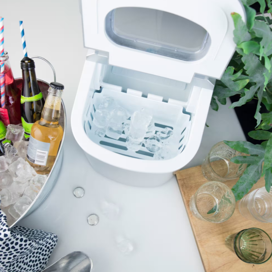 CubeCraft Ice Maker